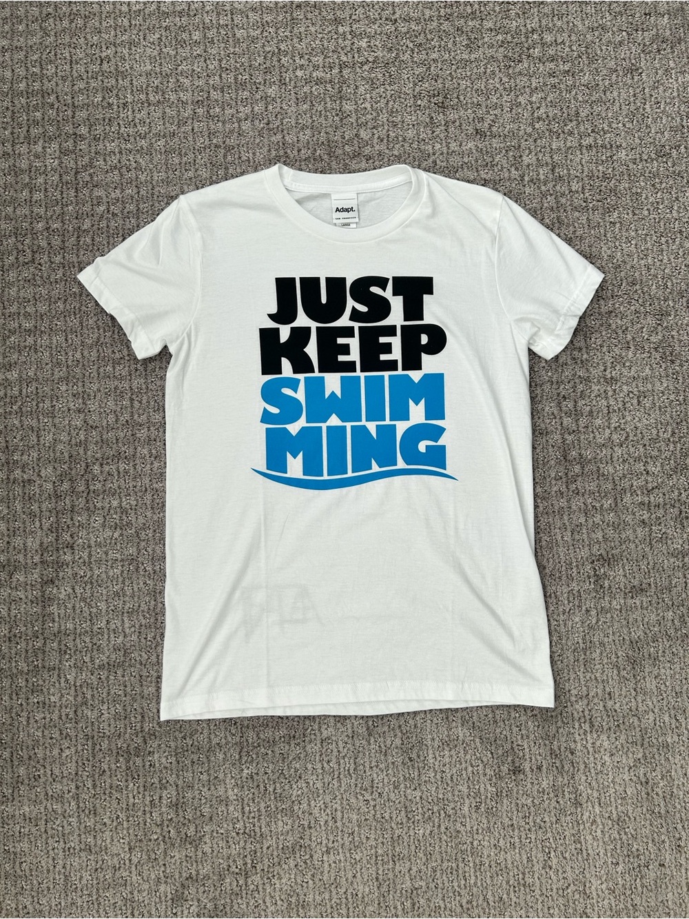 Women’s White 'Just Keep Swimming' Graphic Tee